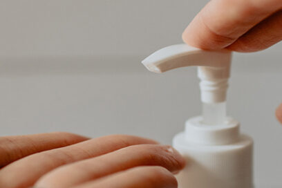 Concept Hand Tufting Covid-secure working policy